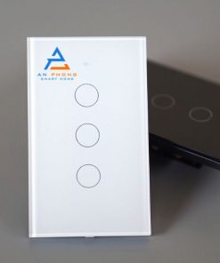 Công tắc wifi Tuya 3 nút 1